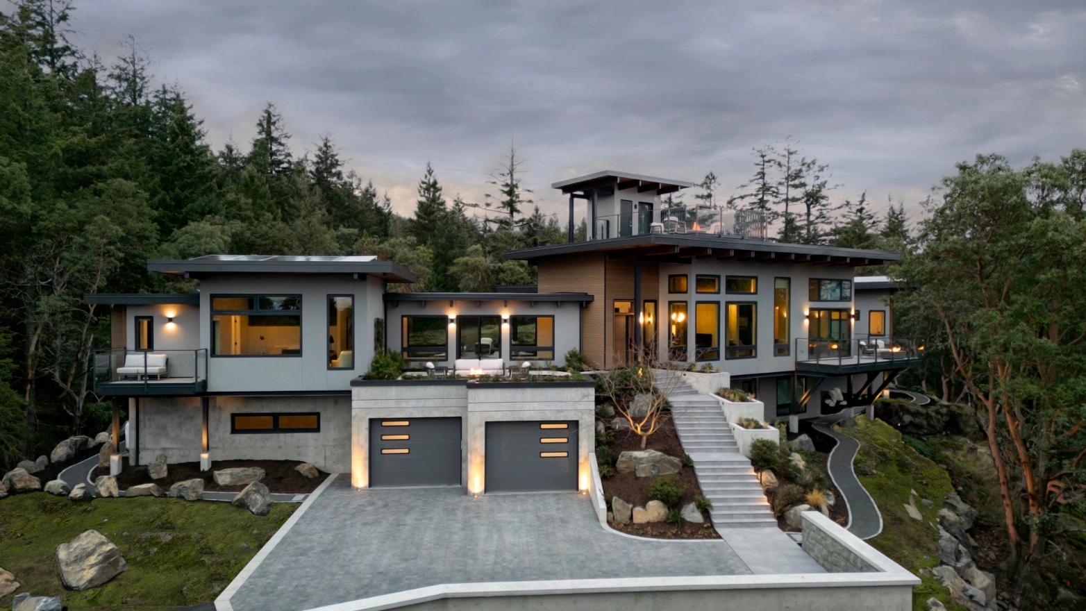 Falcon Heights - The Perch - Vancouver island coastal built green platinum custom home
