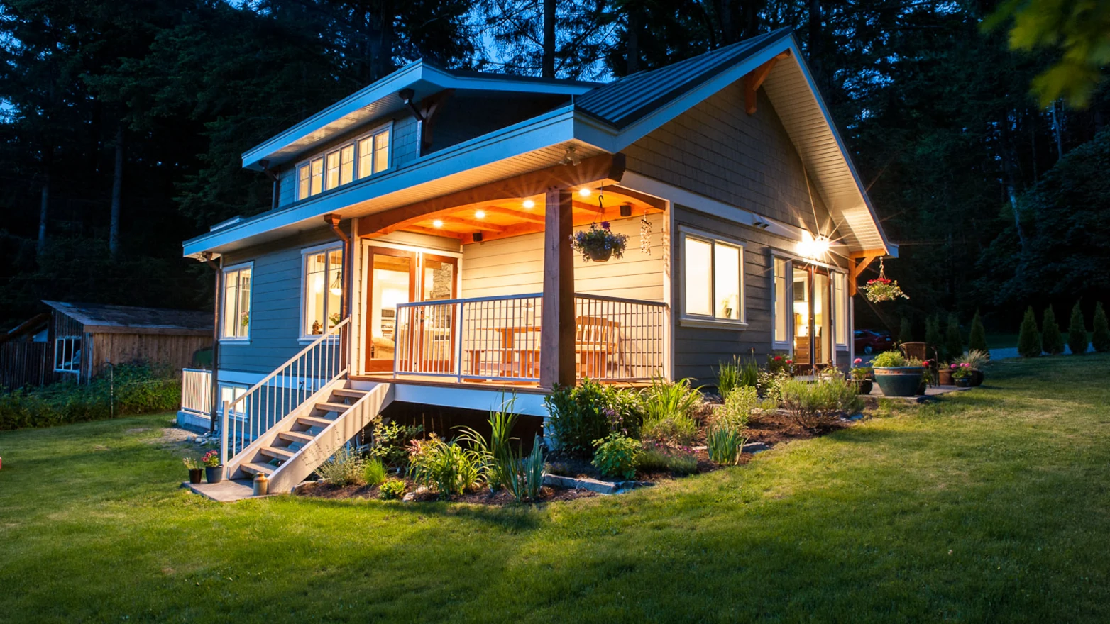 Falcon Heights - Vancouver island custom design renovation