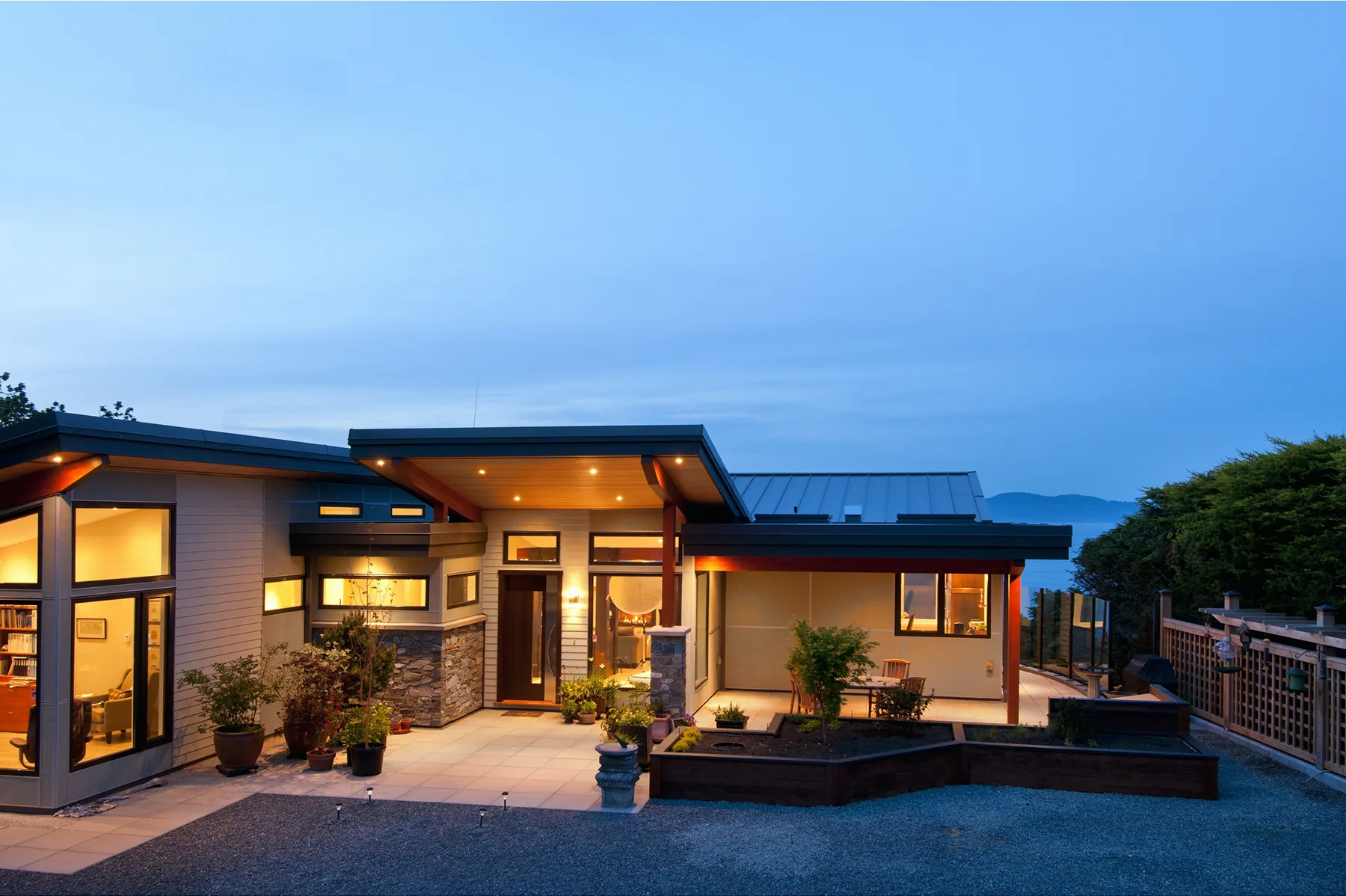 falcon-heights-beach-life-beachfront-custom-home