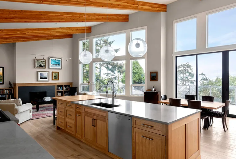 falcon-heights-cedars-natural-light-windows