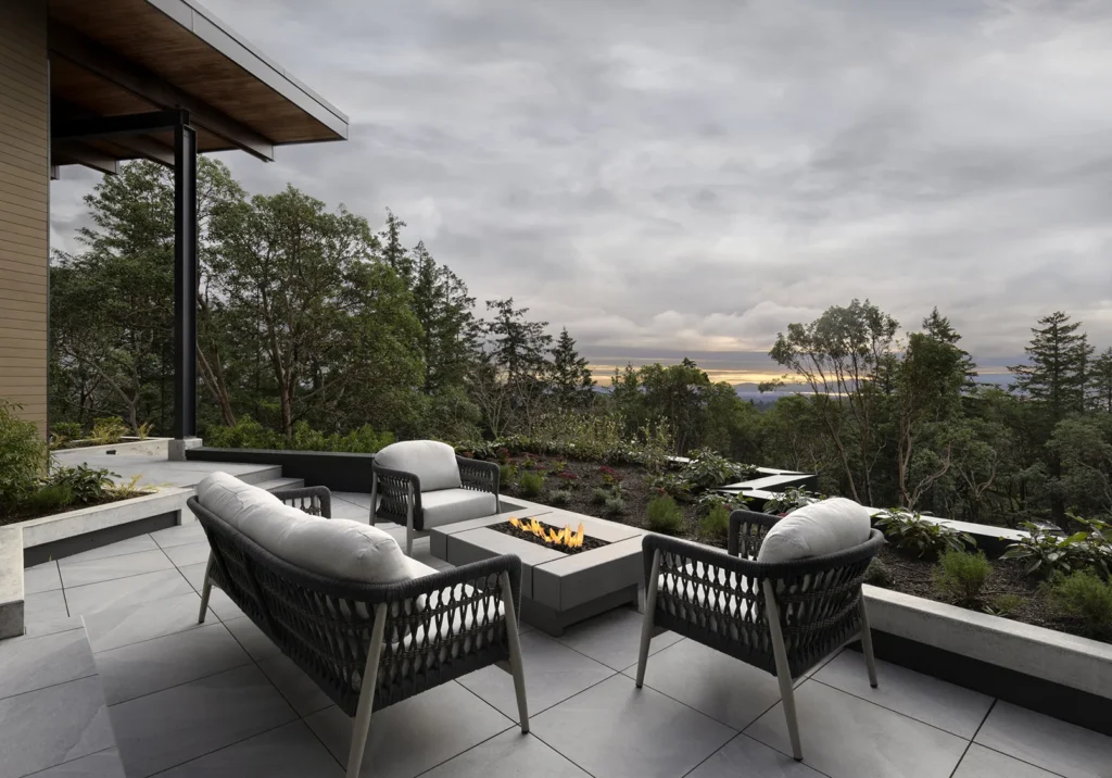 Falcon Heights - The Perch - forest view patios
