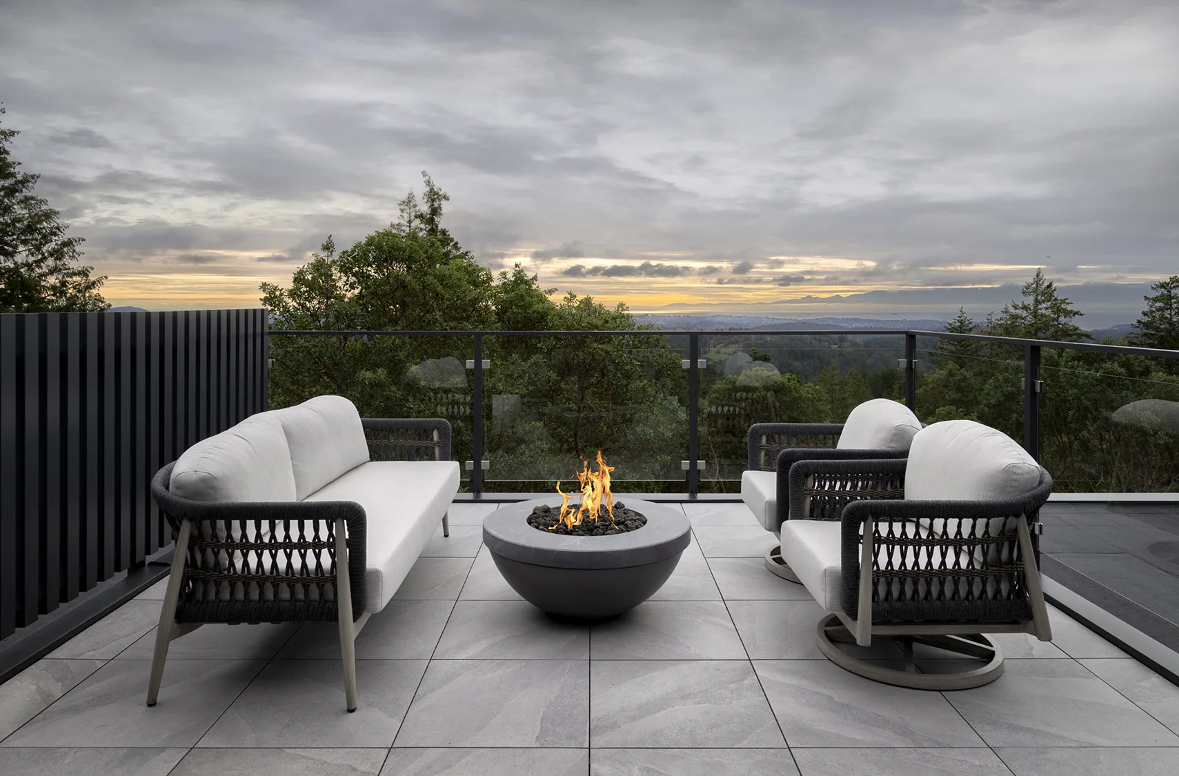 Falcon Heights - The Perch - panoramic ocean forest