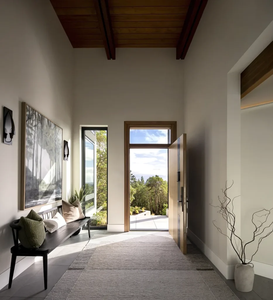 Falcon Heights - The Perch - Vaulted timber entry